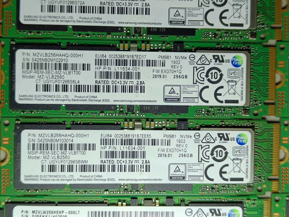 ssd m2 nvme 256 - купити комплектуючі для ПК - Ціна на OLX.ua