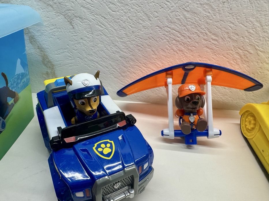 Psi Patrol pojazdy i figurki