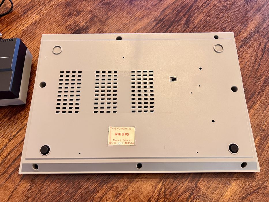 Computador Philips VG-8010 MSX impecavel