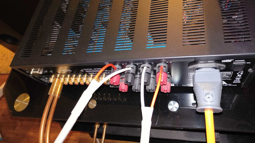 Стерео усилитель интегрированный NAD C356BEE