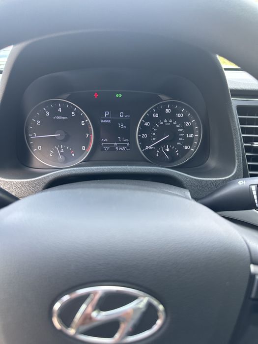 Hyundai Elantra 2017 2.0 бензин Автомат