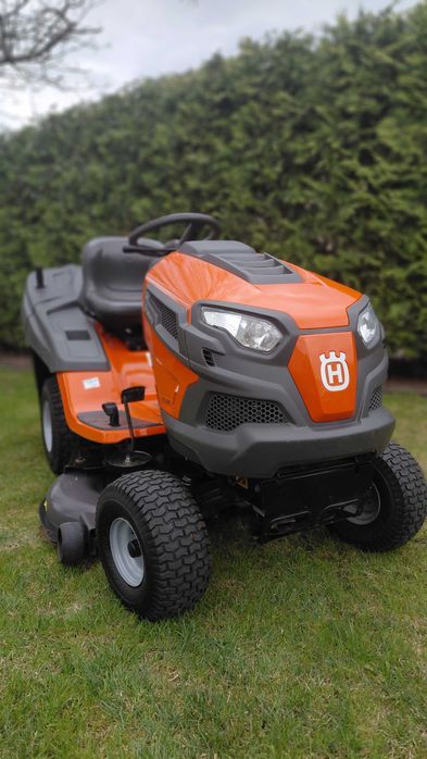 Kosiarka traktorek Husqvarna TC 242T