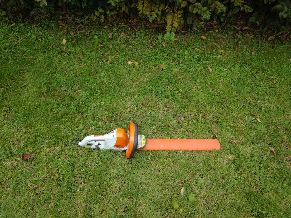 Nożyce Elektryczne do Żywopłotu Stihl HSE52