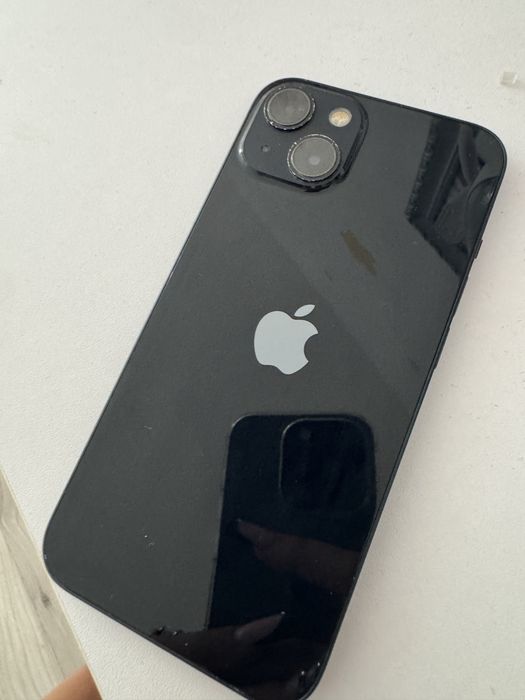 sprzedam iPhone 13