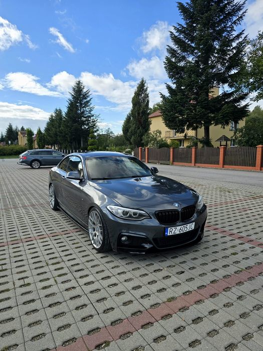 BMW F22 220d 184km