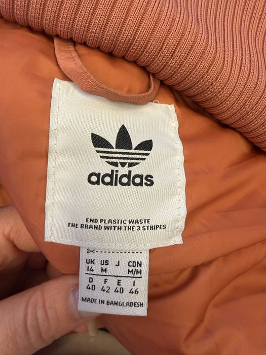 Продам Парка Adidas