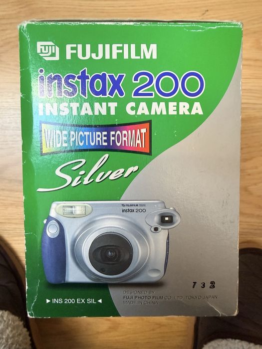 Máquina Fotográfica Instantânea Fujifilm Instax 200 Wide