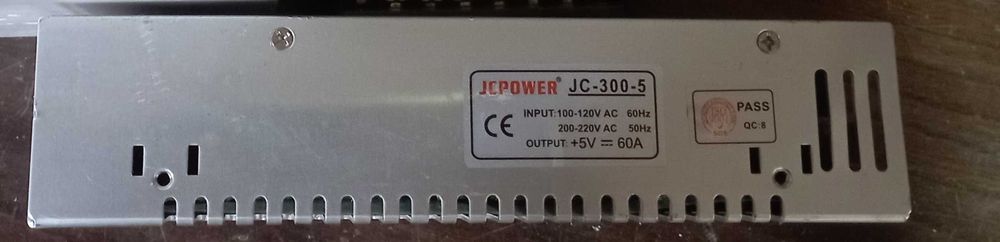 Fonte Alimentação 5V 60A
Com ventoínha de arrefecimento