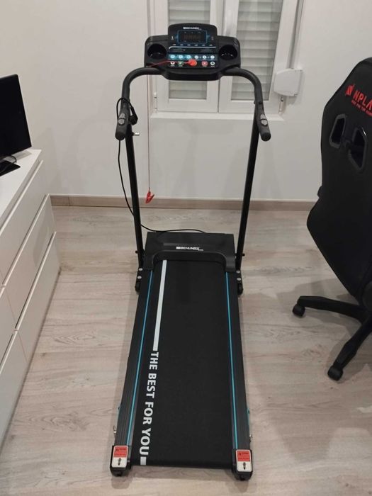 Passadeira. Pouco uso