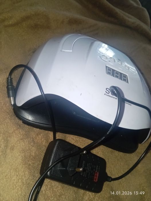 Продається лампа для манікюру