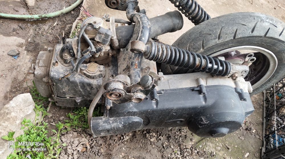 Продам різні двигуни на різні скутери мопеди