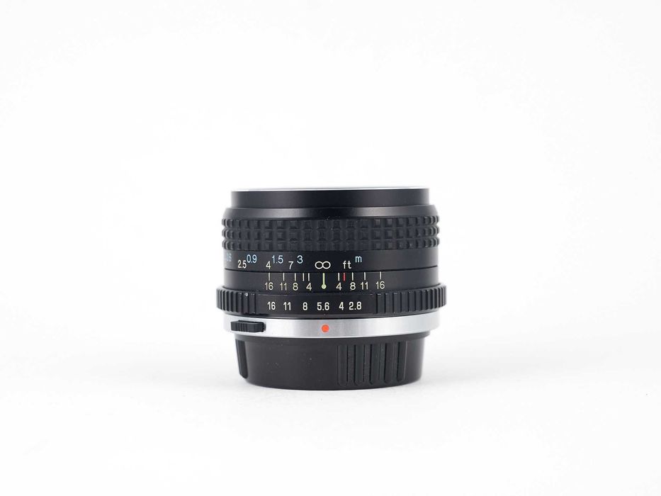 Objetiva manual Tokina 24mm f2.8 - montagem Olympus OM