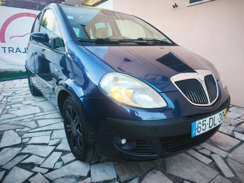 Lancia Musa 1.3 16V M-jet Oro Executive