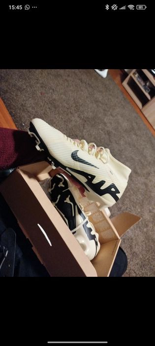 Chuteiras Nike mercurial