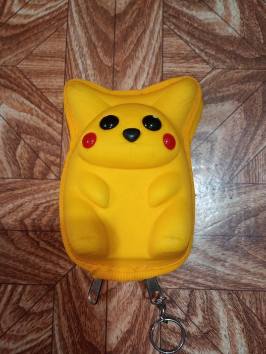 Чохол для Nintendo 2000 рік