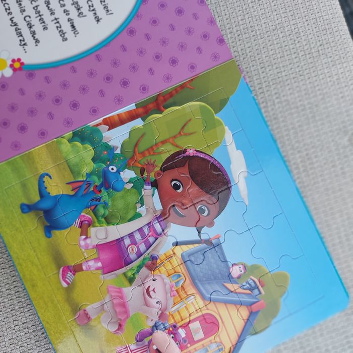 Książka z puzzlami Klinika dla pluszaków