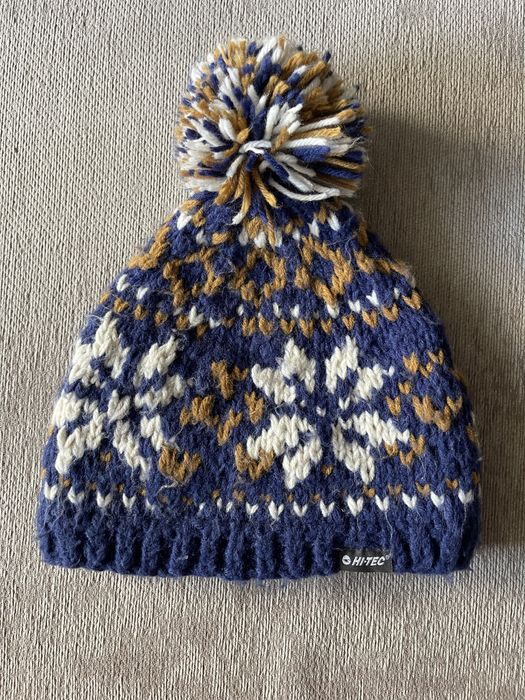 Hi Tec czapka zimowa z pomponem niebieska