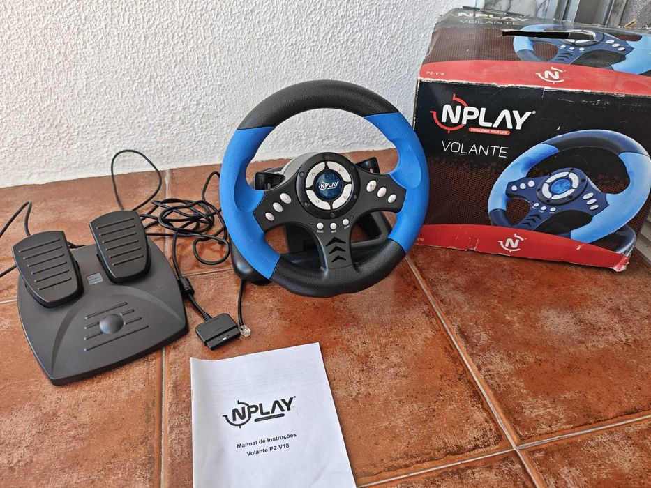 Volante NPLAY P2 V18 + Pedais – Excelente Estado