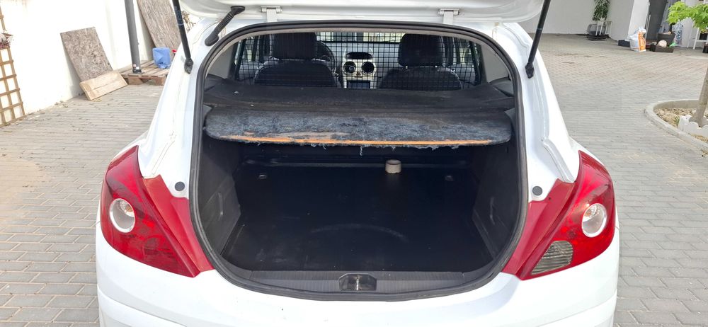 Opel corsa Van 1.3 cdti