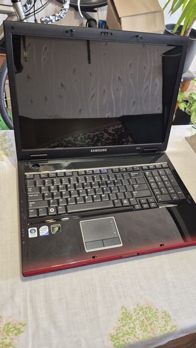 Laptop Samsung R710h 4gb ram, 120gb SSD, NVidia9300m