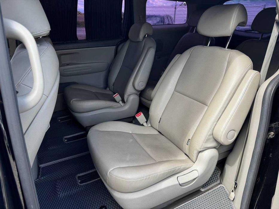 KIA CARNIVAL 2.2 дизель