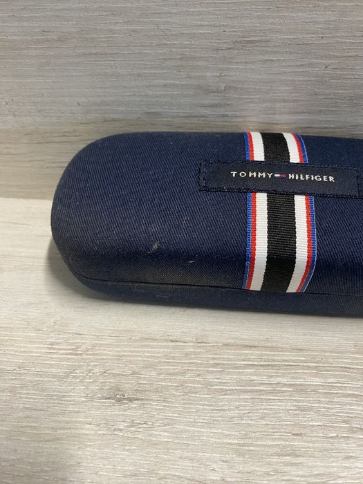Oprawki z etui Tommy Hilfiger