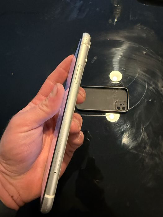 Iphone 11 128gb nie dziala face ID