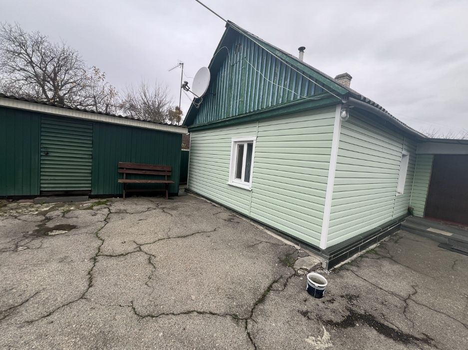 Продаж житлового будинку, 20км від Житомира в напрямку  Києва