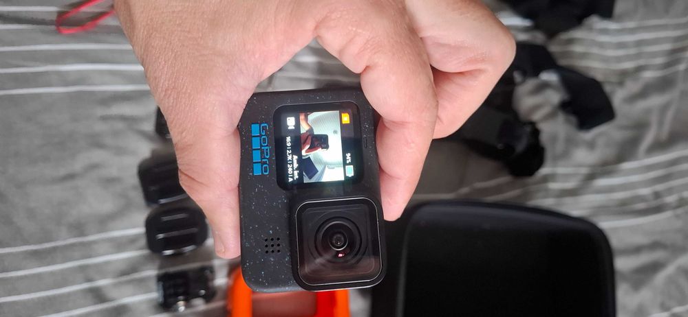 Trading for DJI Drone / Selling GoPro 12 Black Edition with Extras64284524760450121