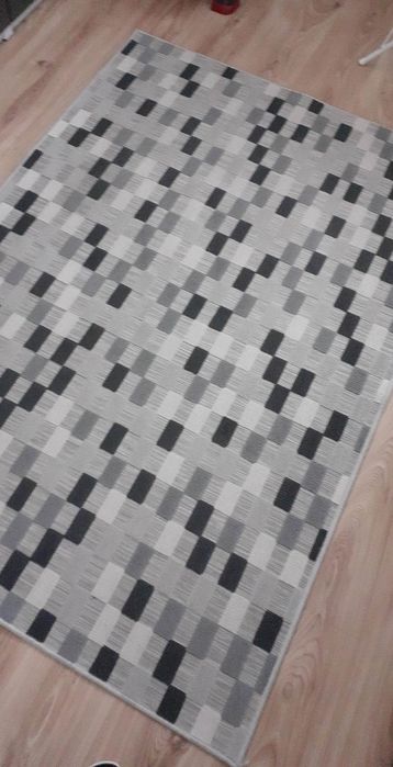 Dywan ,wymiary 115x170