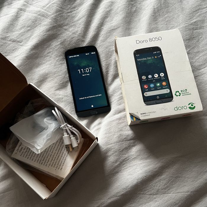 Telefon Doro 8050. Nowy, nieużywany