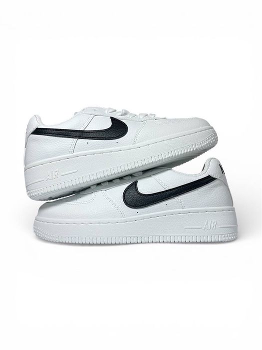 жіночі кросівки Nike Air Force 1