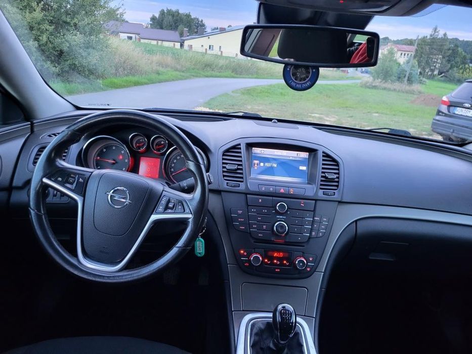 Opel INSIGNIA 2.0 160ps