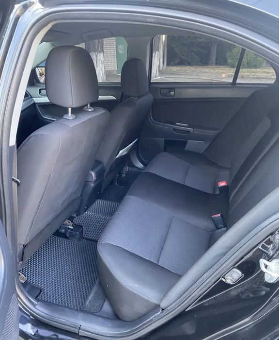 Продам Mitsubishi Lancer X