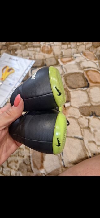 Buty sportowe męski Nike 42.5