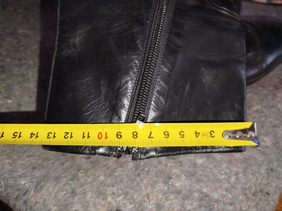 Сапожки чоботи черевики