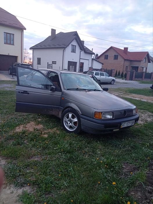 Продам пасатік б3