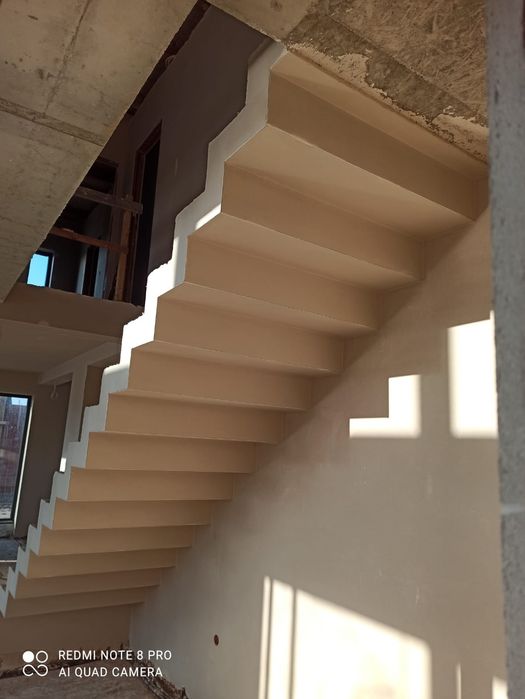 Sierpień Okienko Tynki Maszynowe Kaczmarczyk Tynkowanie Gładkie Okienk