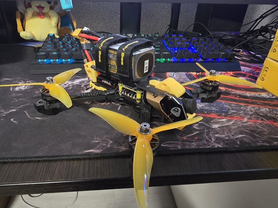 Акумулятор для FPV 4s 850mAh 6s 1400mAh 1550mAh xt-30 XT-60 Tattu Lava