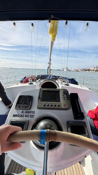 Passeios de Veleiro 25€