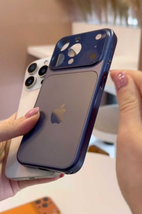 Чохол iPhone імітація корпуса 17 серії - ПАЛІТРА серед фото, САМОВИВІЗ