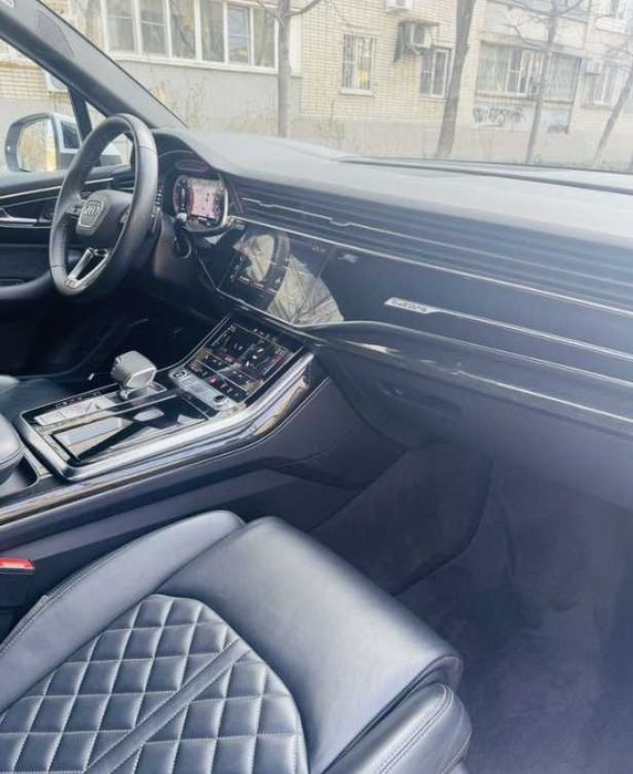 Audi Q7 45TDI  2021
