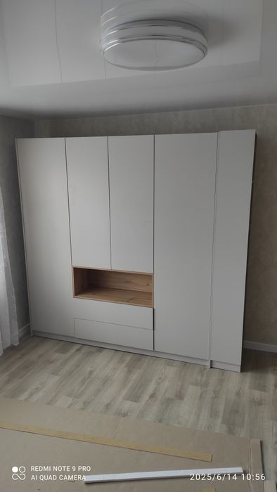 Якісне збирання меблів.