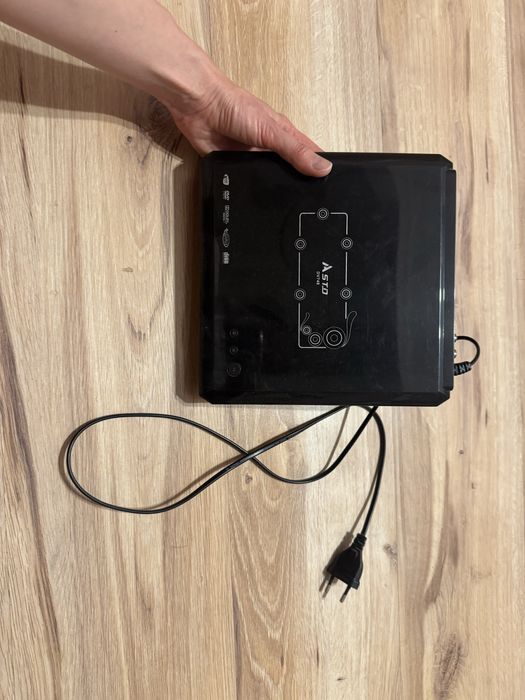 DVD mały odtwarzacz lekki sprawny czarny ASTD
