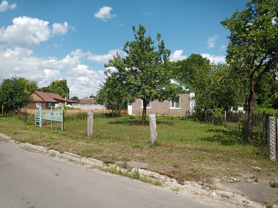 Частина будинку біля Рівного