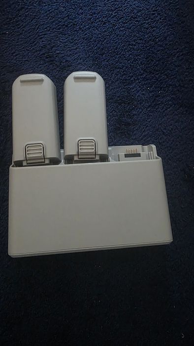 Ładowarka plus baterie Dji Neo