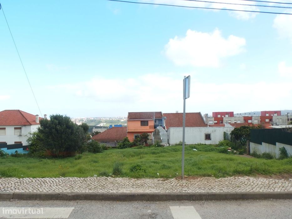 Lote - Mina de Água