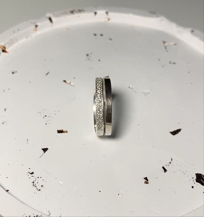 Złoty srebrny pierścionek