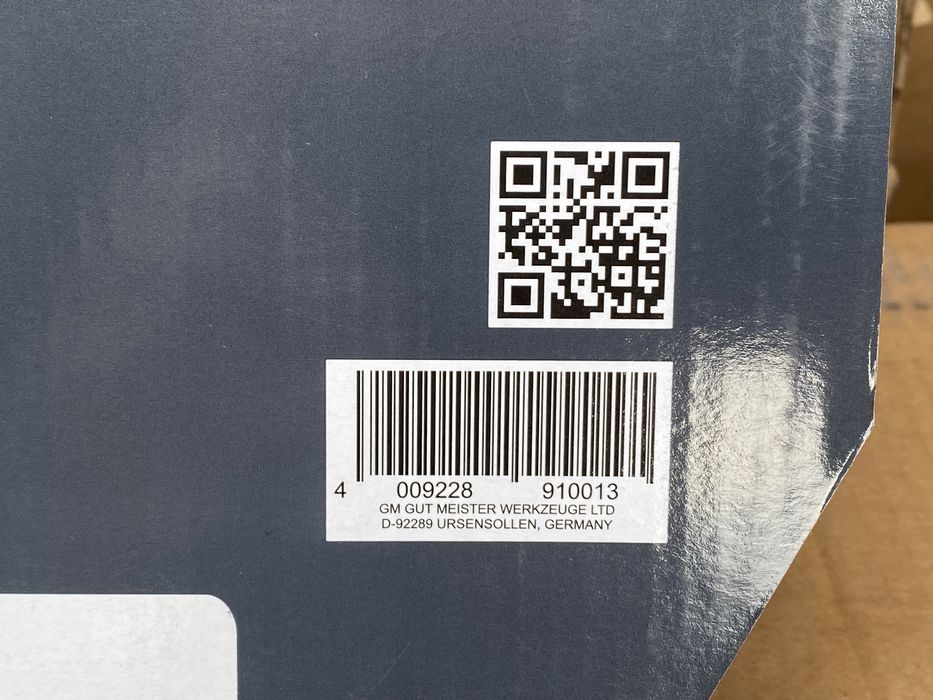Набір інструментів плашок та мітчиків Німеччина GM 110  плашки метчико