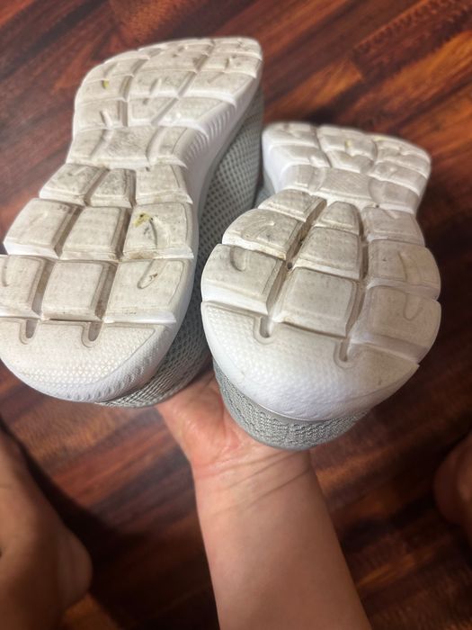 Кросовки  Skechers 38 разм